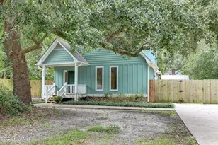237 W Bedford Rd, Wilmington, NC 28411 - Photo 3