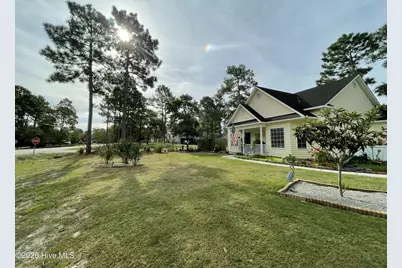 111 Crystal Road, Southport, NC 28461 - Photo 3