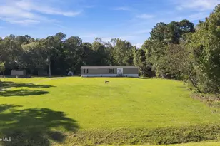 313 Henderson Rd, Trenton, NC 28585 - Photo 33