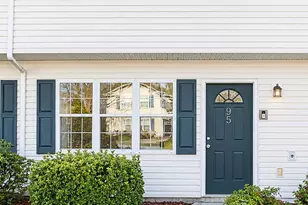 95 Century Ct, Swansboro, NC 28584 - Photo 1