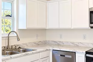 95 Century Ct, Swansboro, NC 28584 - Photo 7