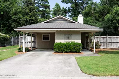 319 Smugglers Court, Wilmington, NC 28405 - Photo 1