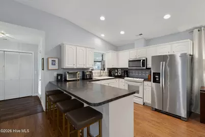 319 Smugglers Court, Wilmington, NC 28405 - Photo 5