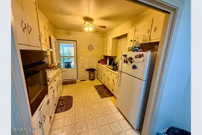 1014 W Main Street, Williamston, NC 27892 - Photo 5