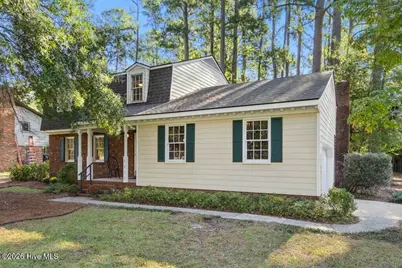 1215 S Crescent Drive, Smithfield, NC 27577 - Photo 3
