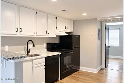 4750 Seahawk Court #A10, Wilmington, NC 28403 - Photo 5