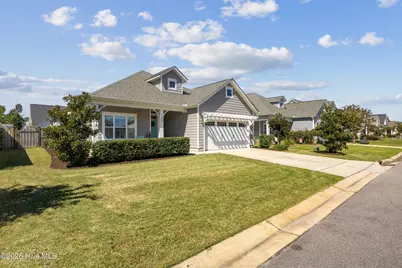 128 Hanover Lakes Drive, Wilmington, NC 28401 - Photo 3