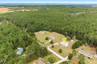 350 Hinson Ln, Richlands, NC 28574 - Photo 71