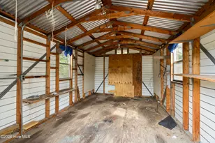 350 Hinson Ln, Richlands, NC 28574 - Photo 61