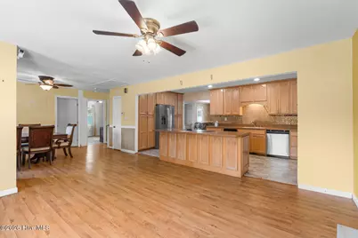 13 Dewitt Street, Jacksonville, NC 28540 - Photo 3