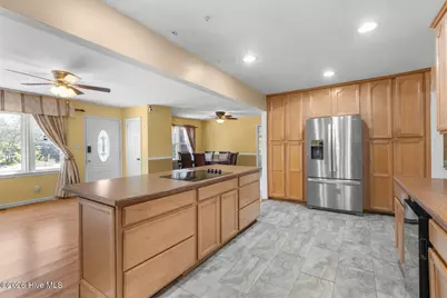 13 Dewitt Street, Jacksonville, NC 28540 - Photo 9