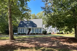 156 Westwood Dr, Elizabethtown, NC 28337 - Photo 1