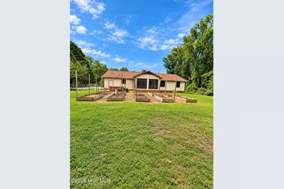 903 Tucker Road, Grimesland, NC 27837 - Photo 17