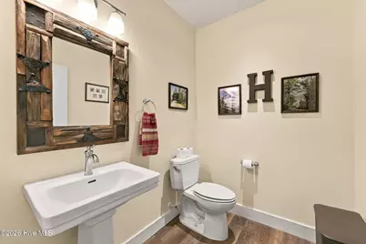 609 Neuse Harbour Boulevard, New Bern, NC 28560 - Photo 39