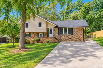 1811 N Barton Drive, Augusta, GA 30906 - Photo 1