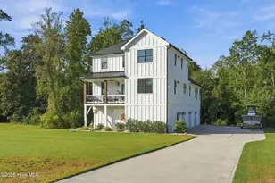 210 River Oats Ct, Holly Ridge, NC 28445 - Photo 7
