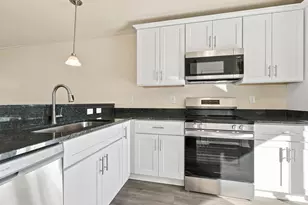 372 Boyington Pl Rd, Midway Park, NC 28544 - Photo 5