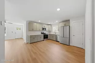 587 Greenmoss Rd, Southport, NC 28461 - Photo 9