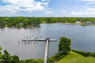 8047 Treasure Dr, Oriental, NC 28571 - Photo 15