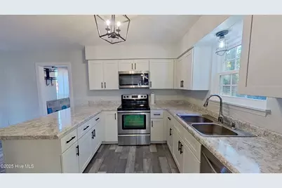 2901 Carthage Drive, Wilmington, NC 28405 - Photo 7
