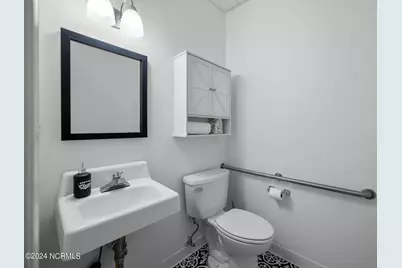 2502 N Herritage Street #A, Kinston, NC 28501 - Photo 41