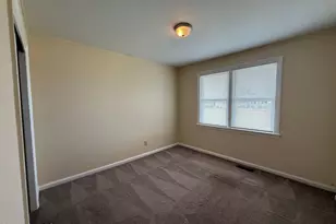335 Starling St, Jacksonville, NC 28540 - Photo 7