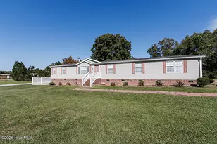 11 Old Barn Ct, Rocky Mount, NC 27801 - Photo 5