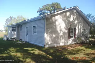 517 Waters Rd, Jacksonville, NC 28546 - Photo 5