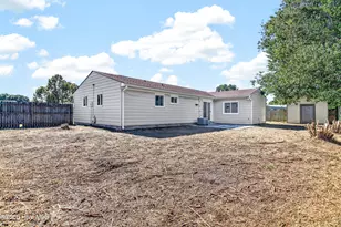 402 Dale Dr, Jacksonville, NC 28540 - Photo 37