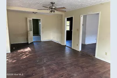 1427 Elma Street, Spring Lake, NC 28390 - Photo 5