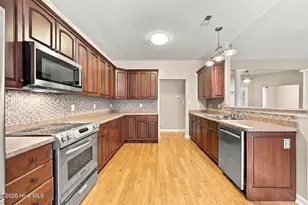 421 Riverside Ln, Stella, NC 28582 - Photo 11