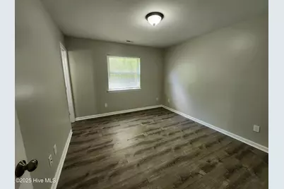 103 Hampton Court, Jacksonville, NC 28546 - Photo 13