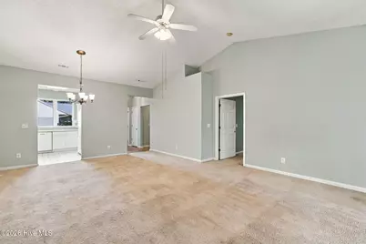277 Bonnet Way SE, Southport, NC 28461 - Photo 5