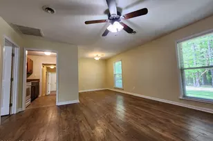 308 Majestic Ln, Jacksonville, NC 28546 - Photo 5