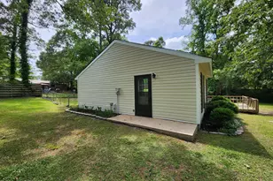 308 Majestic Ln, Jacksonville, NC 28546 - Photo 3
