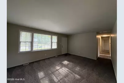 1039 Decatur Road, Jacksonville, NC 28540 - Photo 5