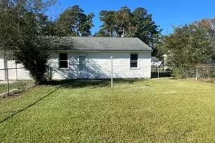 1230 Davis St, Jacksonville, NC 28540 - Photo 9