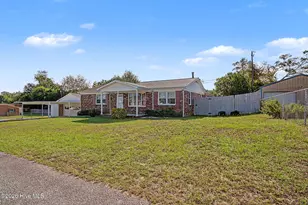 1039 Center St, Clearwater, SC 29842 - Photo 3