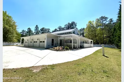 921 Gilchrist Street, Laurinburg, NC 28352 - Photo 5