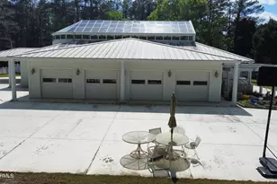 921 Gilchrist St, Laurinburg, NC 28352 - Photo 65