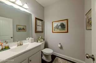 207 Coscoroba Ct, Swansboro, NC 28584 - Photo 11