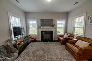 207 Coscoroba Ct, Swansboro, NC 28584 - Photo 9