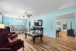 361 Country Club Rd, Whiteville, NC 28472 - Photo 9