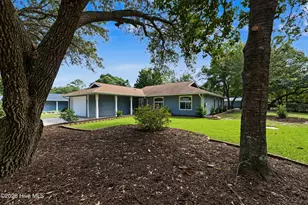 690 Fairway Dr E, Sunset Beach, NC 28468 - Photo 9