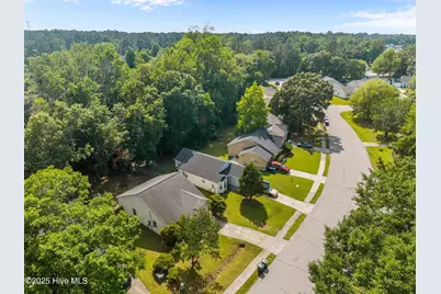 614 S Hampton Drive, Jacksonville, NC 28546 - Photo 21