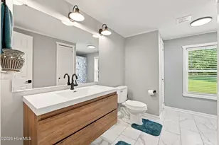 221 Oakwood Dr, New Bern, NC 28560 - Photo 17
