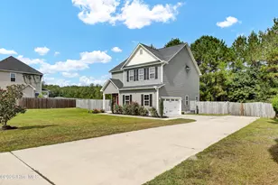 313 Mango Pl N, Hubert, NC 28539 - Photo 3