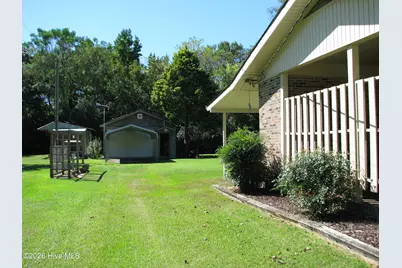 404 Roanoke Avenue, Plymouth, NC 27962 - Photo 3