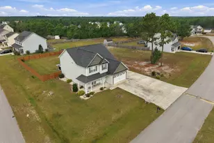 402 Kinroff Dr, Hubert, NC 28539 - Photo 5