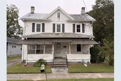 307 Dobbs Street, Hertford, NC 27944 - Photo 1